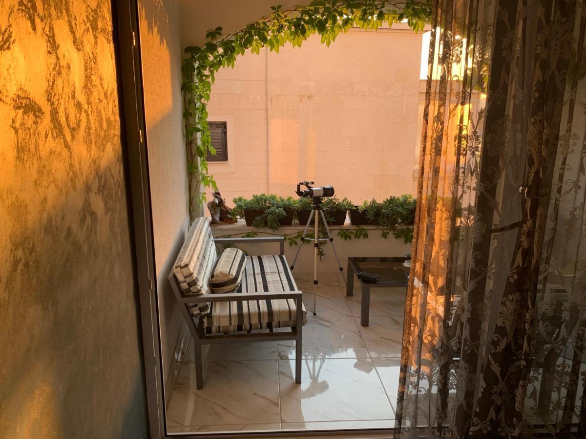 Sound Of The Sea Apartment Ilha Sveti Stefan Exterior foto